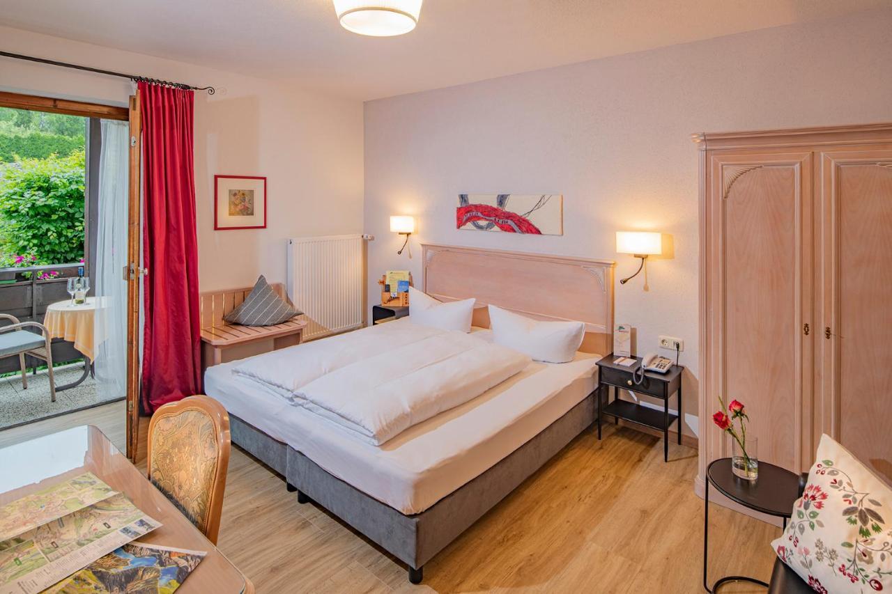 Hotel Maximilian Ройте Экстерьер фото